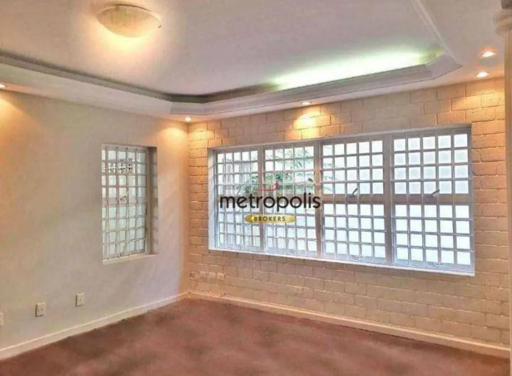 Sobrado, 3 quartos, 196 m² - Foto 1