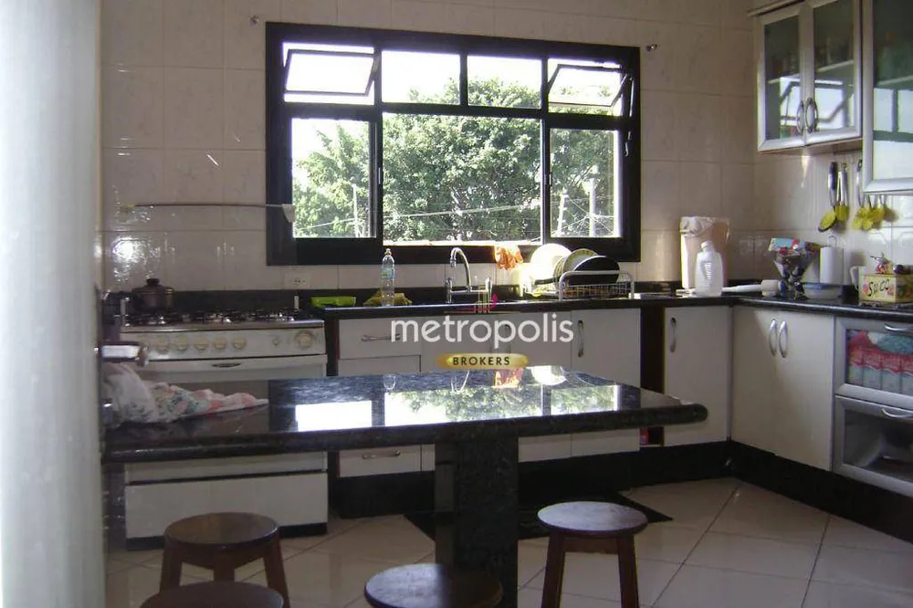 Sobrado, 3 quartos, 235 m² - Foto 4