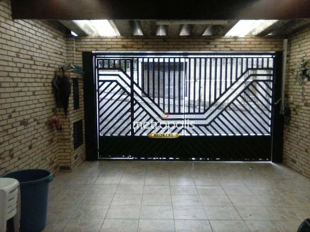 Sobrado, 3 quartos, 235 m² - Foto 2