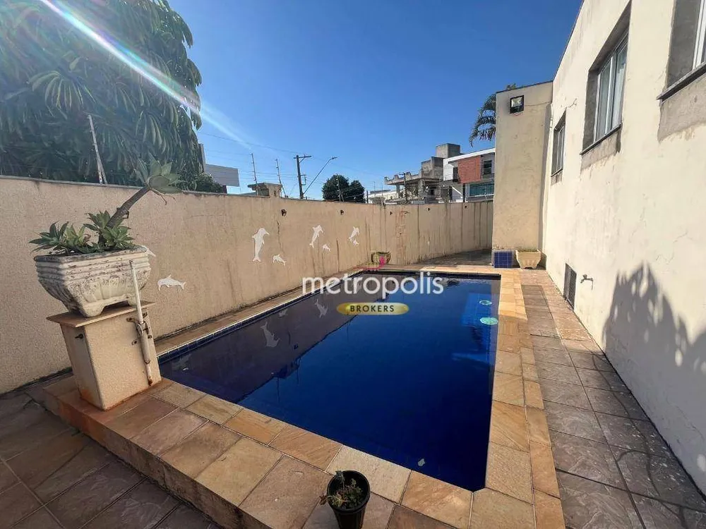 Casa, 3 quartos, 207 m² - Foto 3
