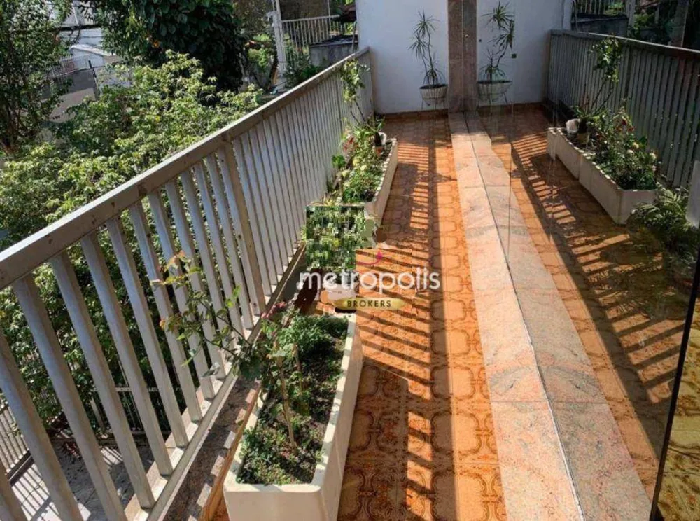 Sobrado, 4 quartos, 350 m² - Foto 2