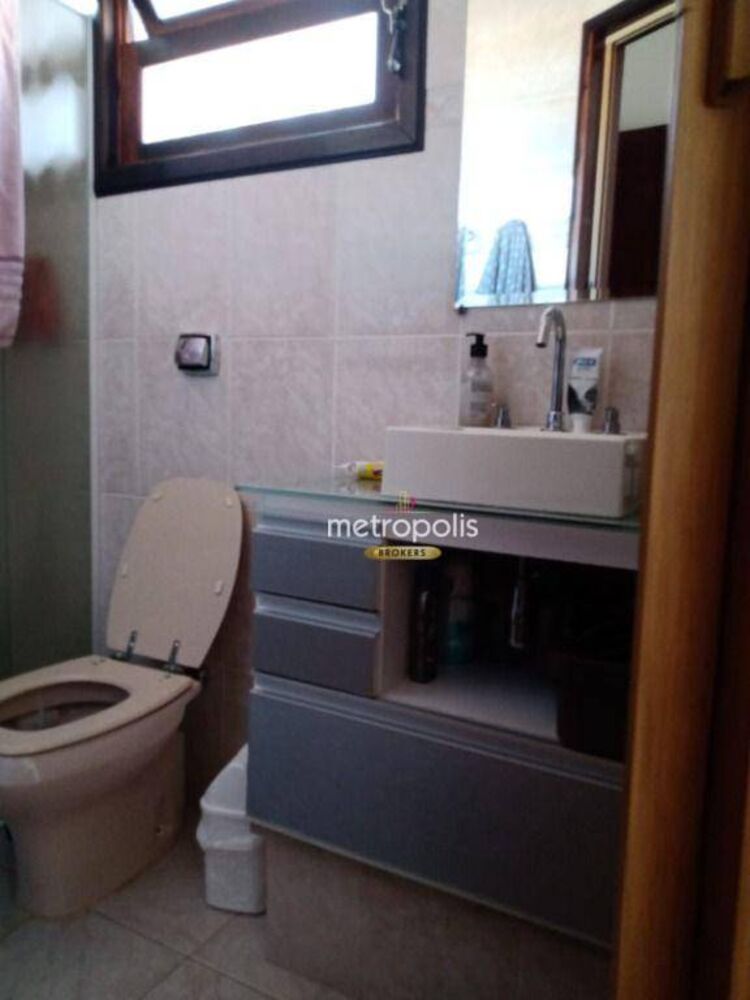 Sobrado à venda com 2 quartos, 160m² - Foto 3