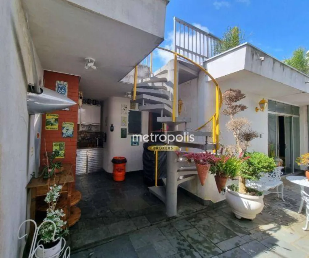 Sobrado, 3 quartos, 330 m² - Foto 4