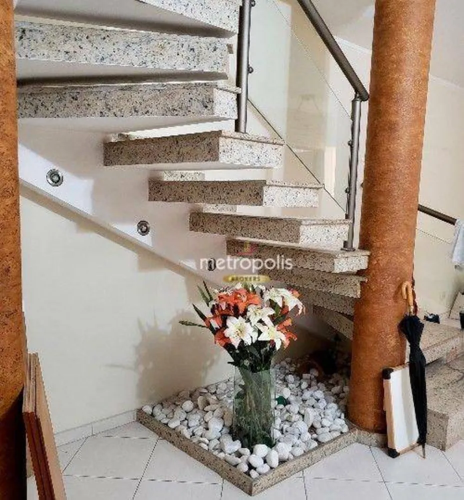 Sobrado, 4 quartos, 250 m² - Foto 5