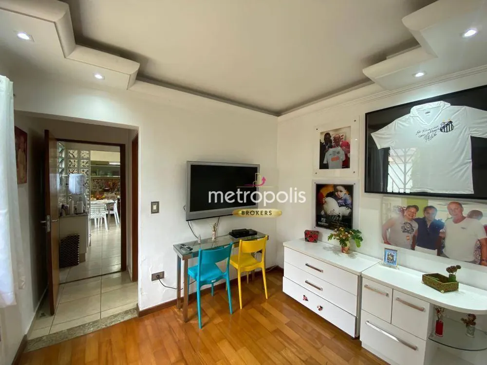 Casa, 3 quartos, 250 m² - Foto 3