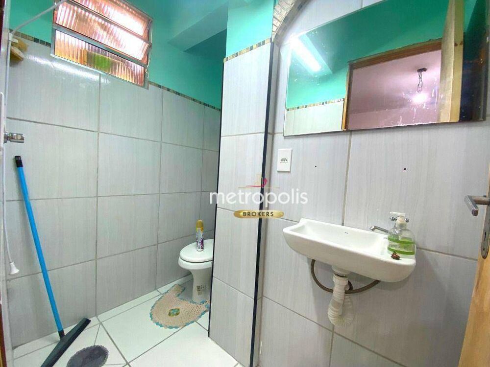Casa à venda com 3 quartos, 100m² - Foto 2