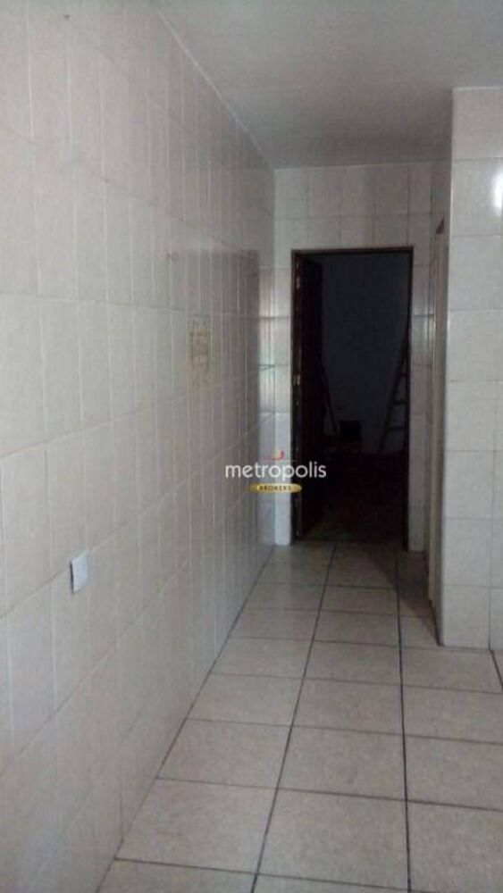 Sobrado à venda com 2 quartos, 170m² - Foto 3