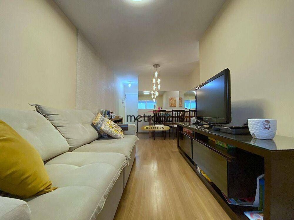 Apartamento à venda com 2 quartos, 69m² - Foto 4