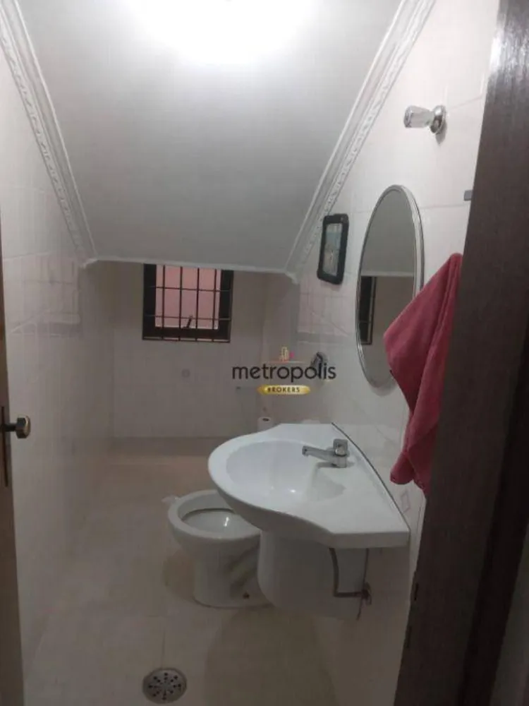 Sobrado, 3 quartos, 243 m² - Foto 1