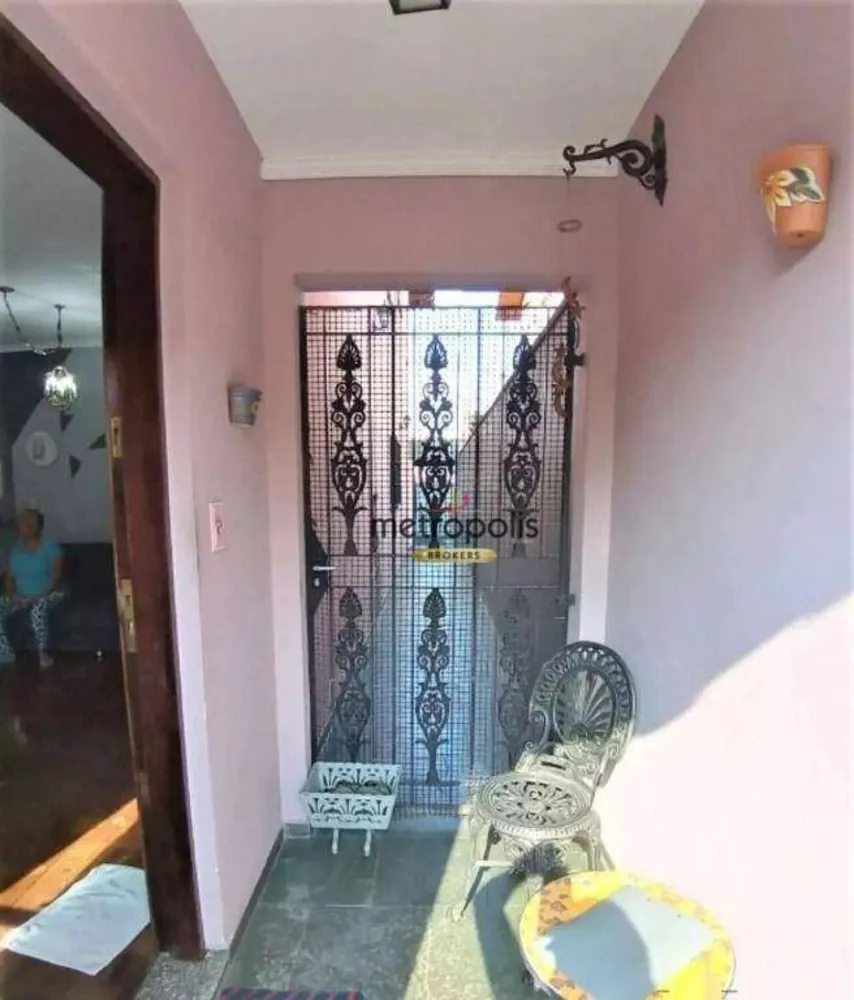 Sobrado, 3 quartos, 243 m² - Foto 2