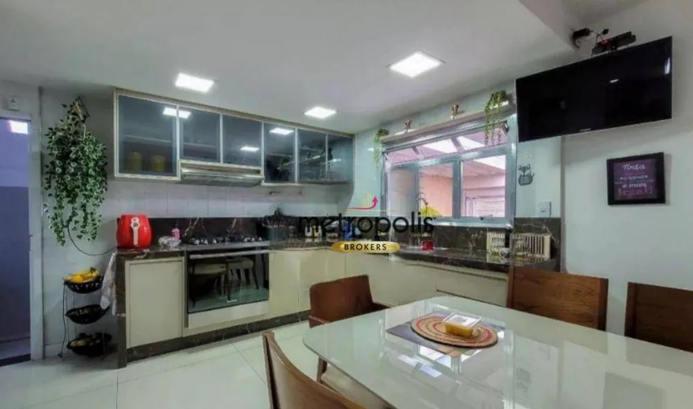 Casa, 4 quartos, 192 m² - Foto 4
