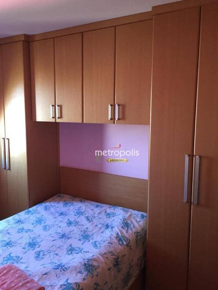 Apartamento à venda com 2 quartos, 70m² - Foto 2