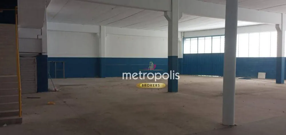 Depósito-Galpão, 2700 m² - Foto 2