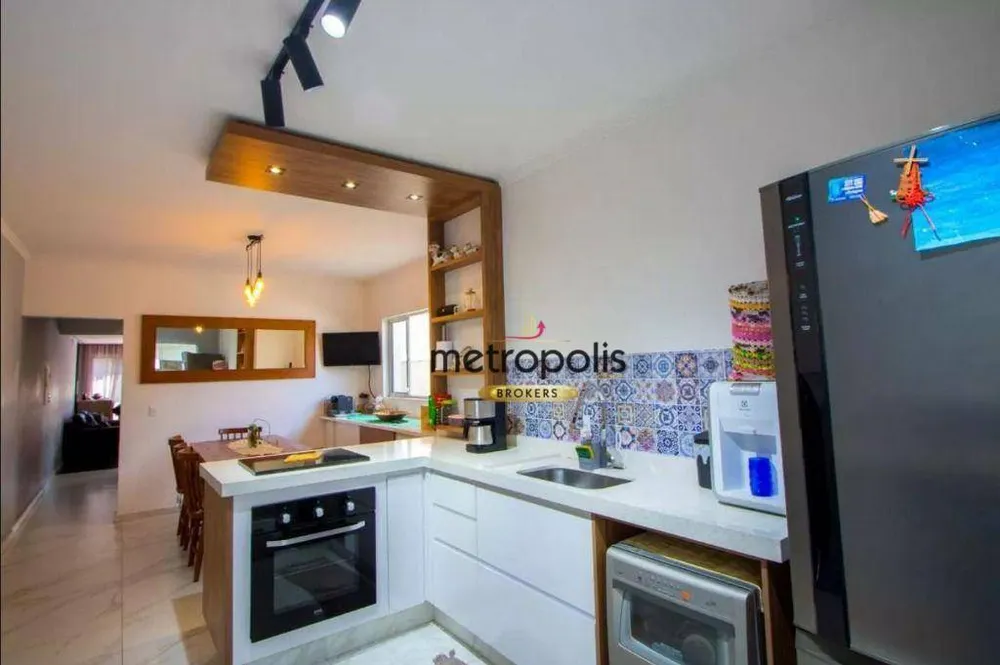 Sobrado, 3 quartos, 250 m² - Foto 2