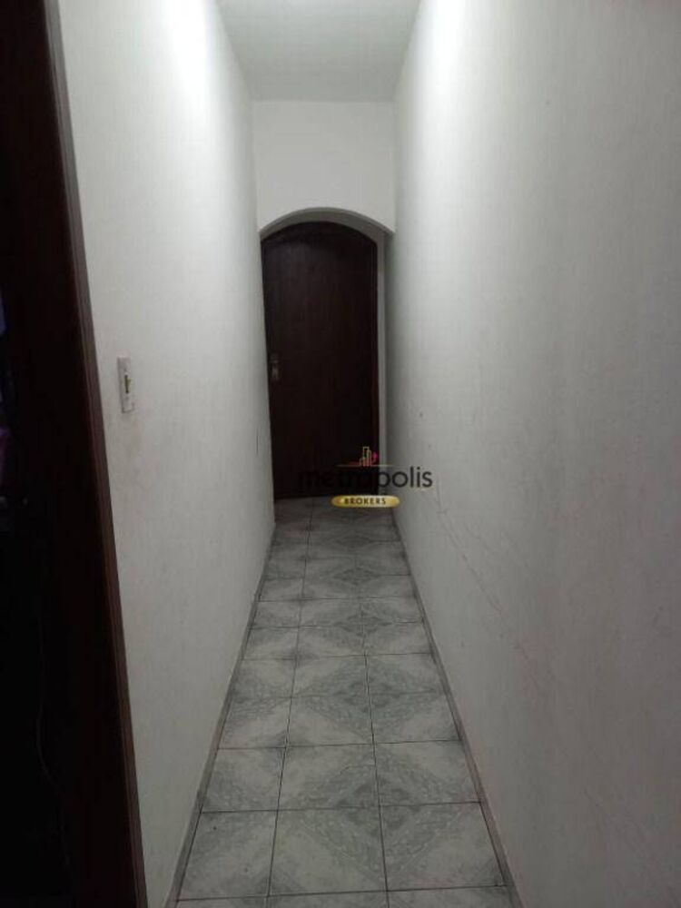 Sobrado à venda com 2 quartos, 224m² - Foto 3