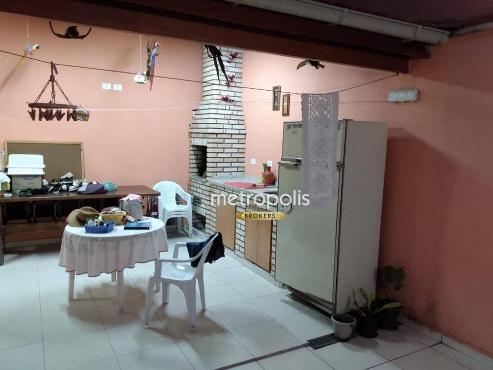 Sobrado, 3 quartos, 200 m² - Foto 4