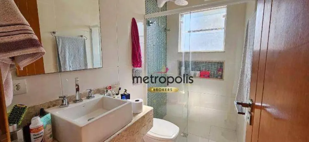 Sobrado, 3 quartos, 251 m² - Foto 2