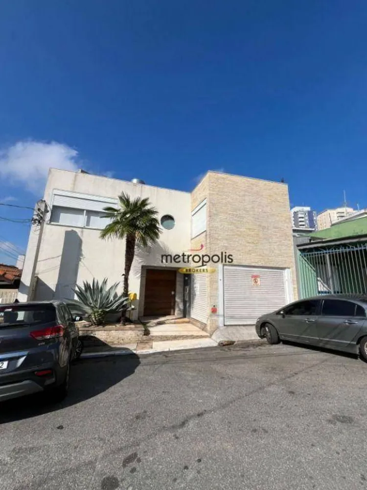 Sobrado, 3 quartos, 332 m² - Foto 1