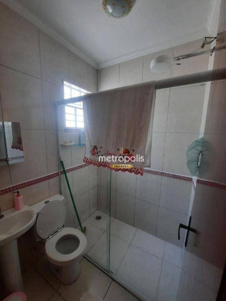 Sobrado à venda com 2 quartos, 100m² - Foto 4