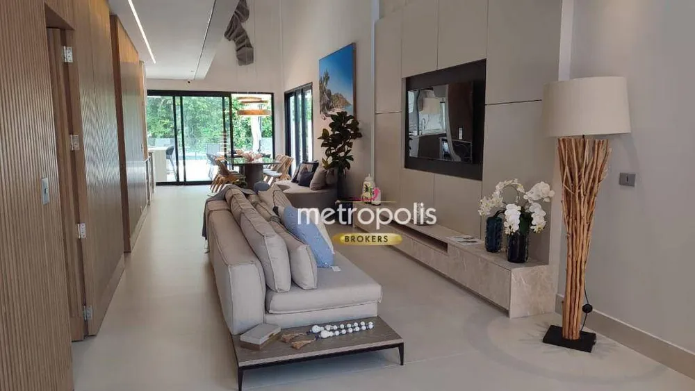 Sobrado, 6 quartos, 391 m² - Foto 1