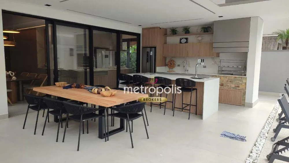 Sobrado, 6 quartos, 391 m² - Foto 3