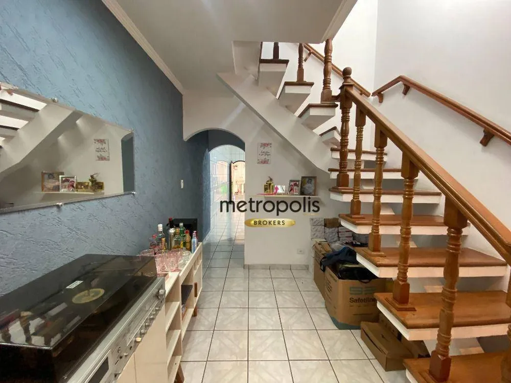 Sobrado, 3 quartos, 298 m² - Foto 2