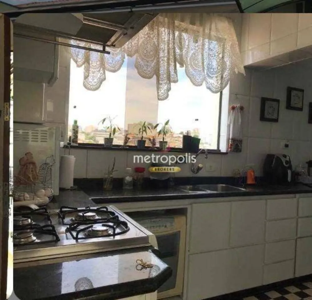 Casa, 3 quartos, 279 m² - Foto 1