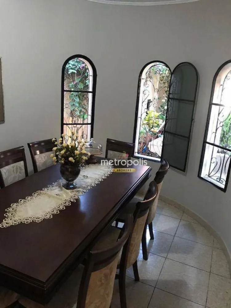 Sobrado, 3 quartos, 240 m² - Foto 2