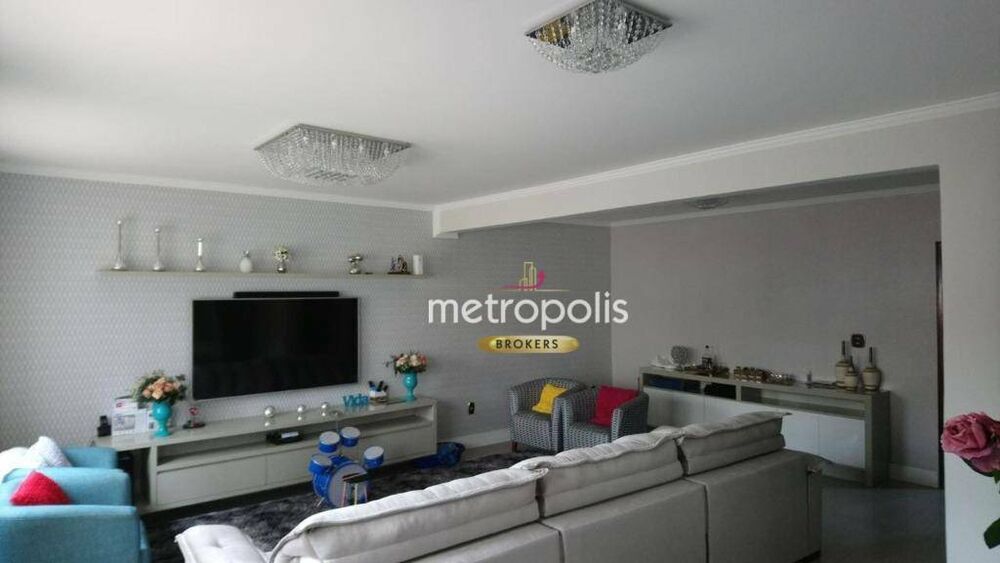 Sobrado, 3 quartos, 495 m² - Foto 2