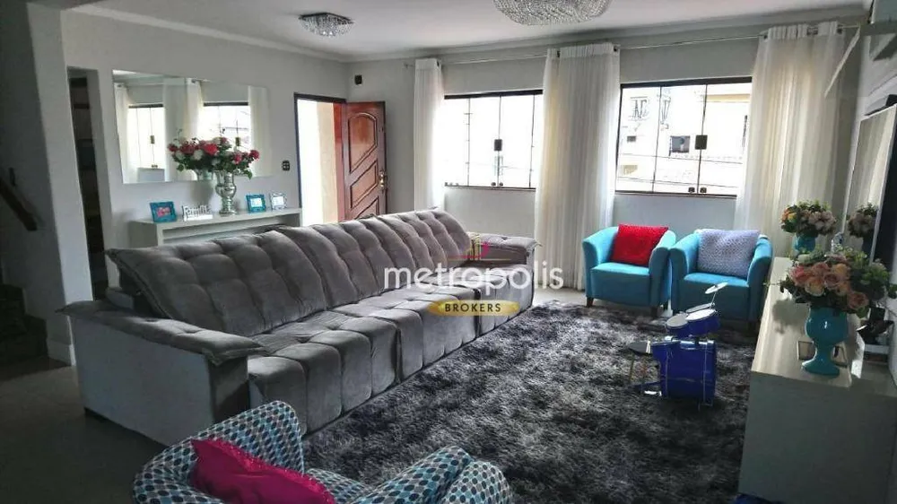 Sobrado, 3 quartos, 495 m² - Foto 1