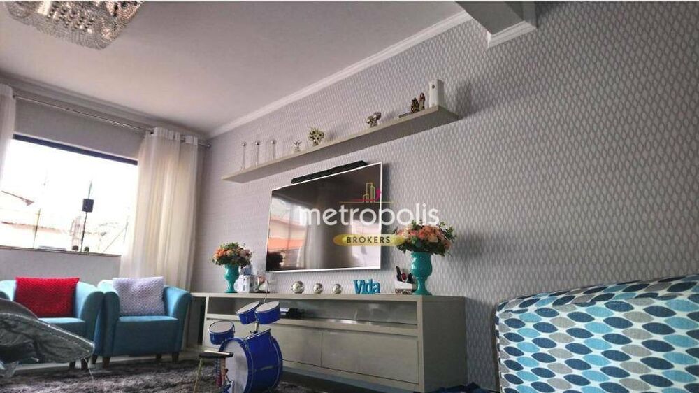 Sobrado, 3 quartos, 495 m² - Foto 1