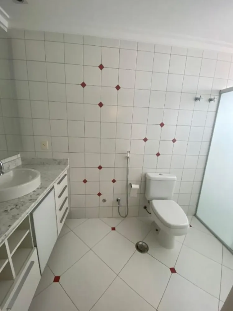 Apartamento, 3 quartos, 240 m² - Foto 6
