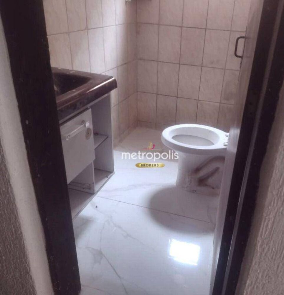 Casa à venda com 2 quartos, 125m² - Foto 1