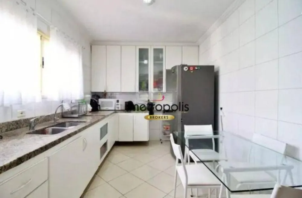 Sobrado, 3 quartos, 196 m² - Foto 3