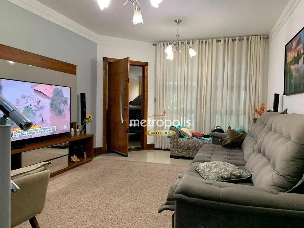 Sobrado, 4 quartos, 210 m² - Foto 2