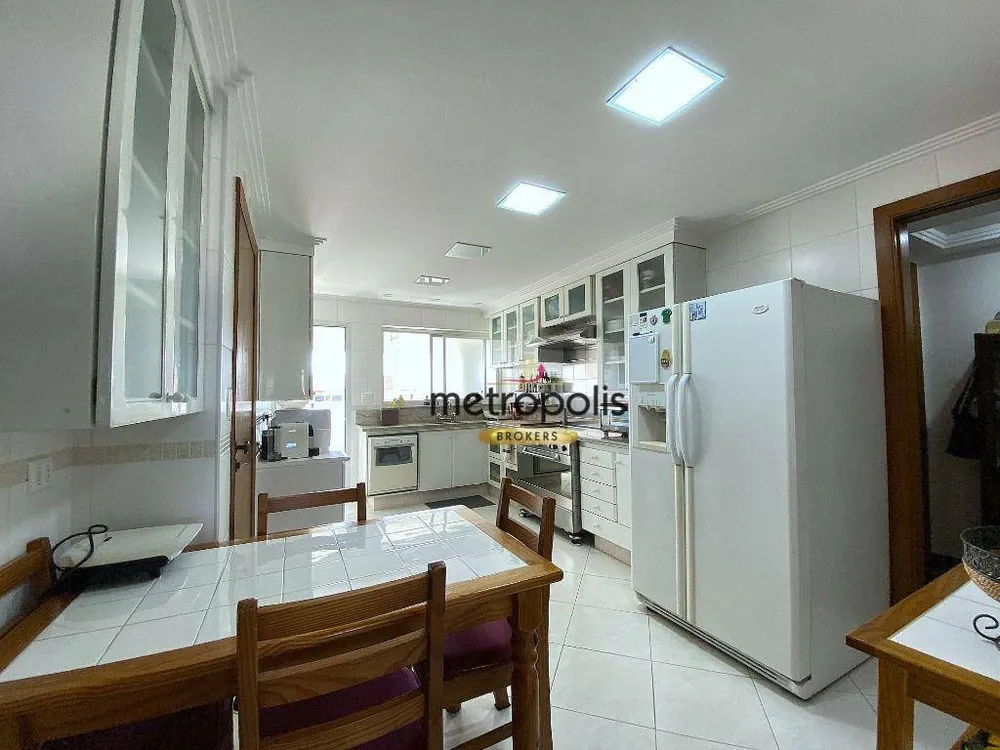 Apartamento, 3 quartos, 140 m² - Foto 2