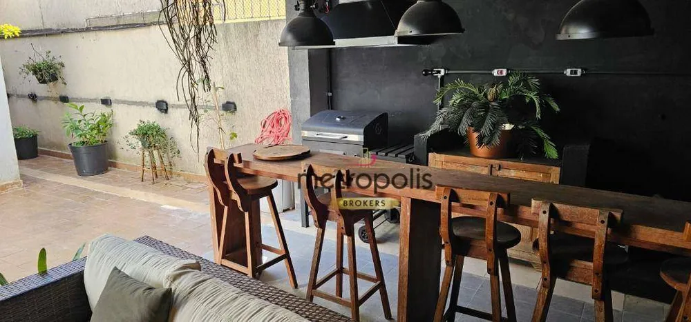 Sobrado, 3 quartos, 220 m² - Foto 2