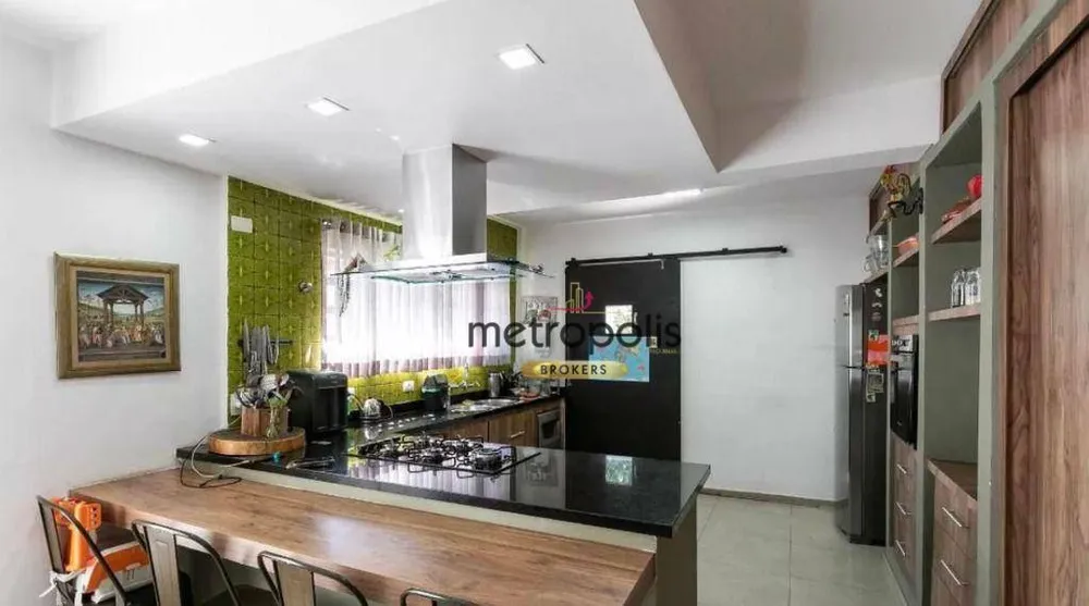 Sobrado, 4 quartos, 390 m² - Foto 1