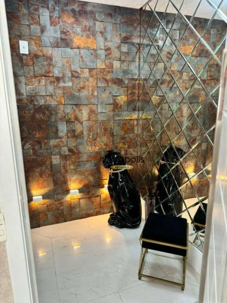 Apartamento, 3 quartos, 155 m² - Foto 1