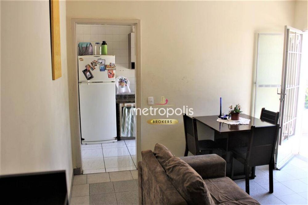 Casa, 2 quartos, 220 m² - Foto 2