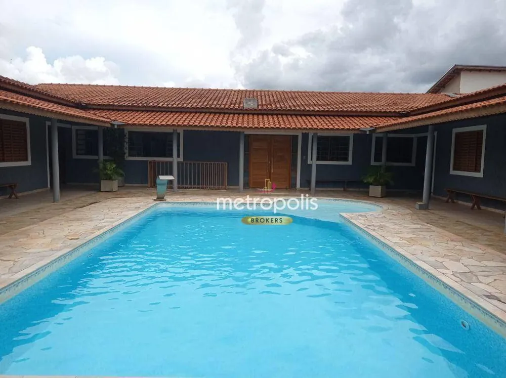 Casa, 7 quartos, 370 m² - Foto 1