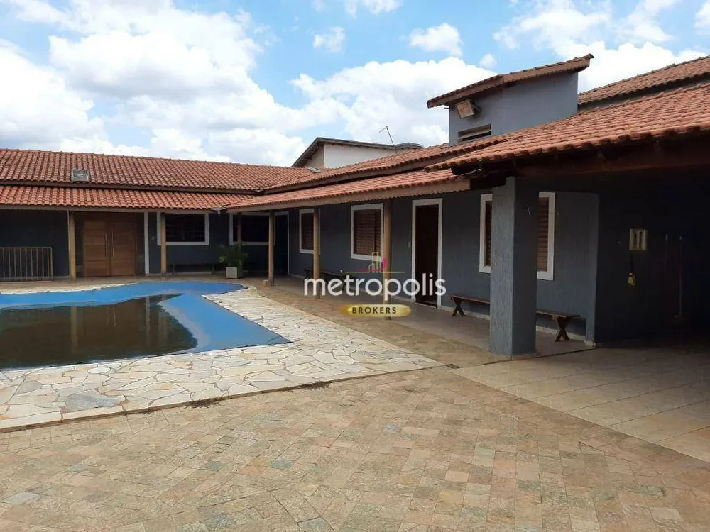 Casa, 7 quartos, 370 m² - Foto 2