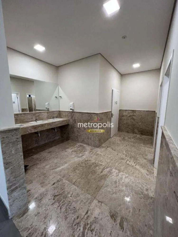 Depósito-Galpão, 1650 m² - Foto 1