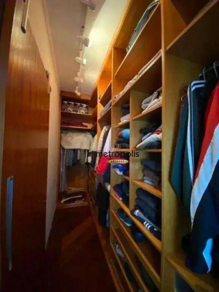 Sobrado, 3 quartos, 298 m² - Foto 2
