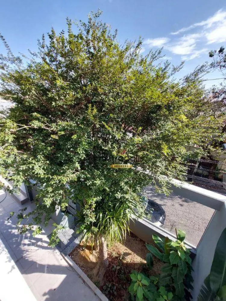Sobrado, 3 quartos, 200 m² - Foto 1