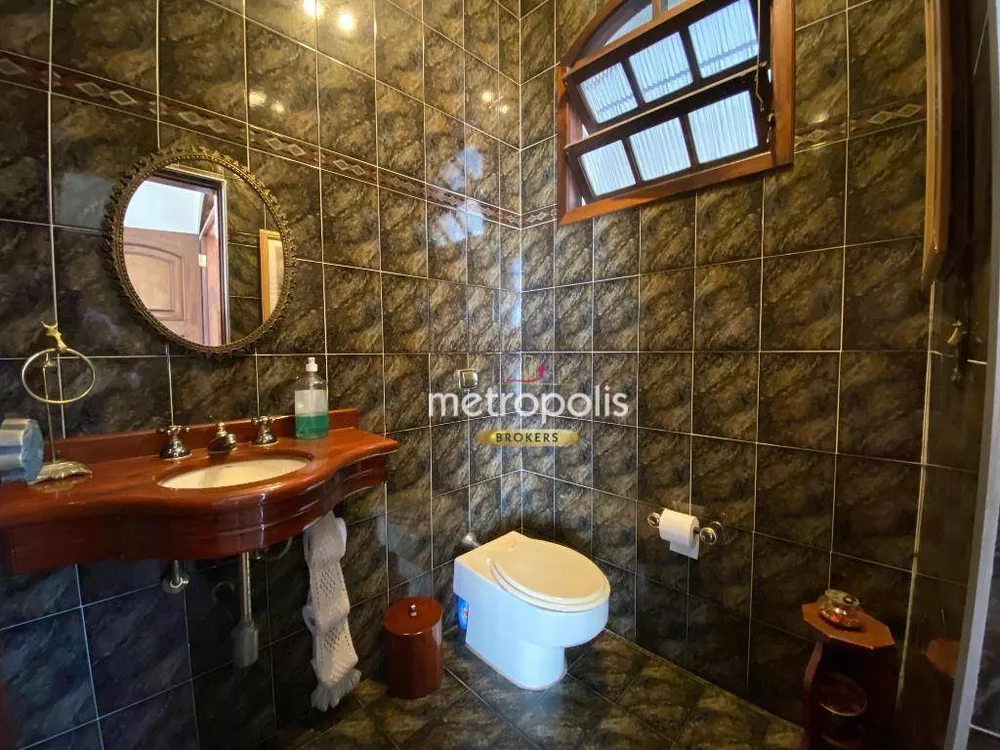 Sobrado à venda com 3 quartos, 300m² - Foto 2