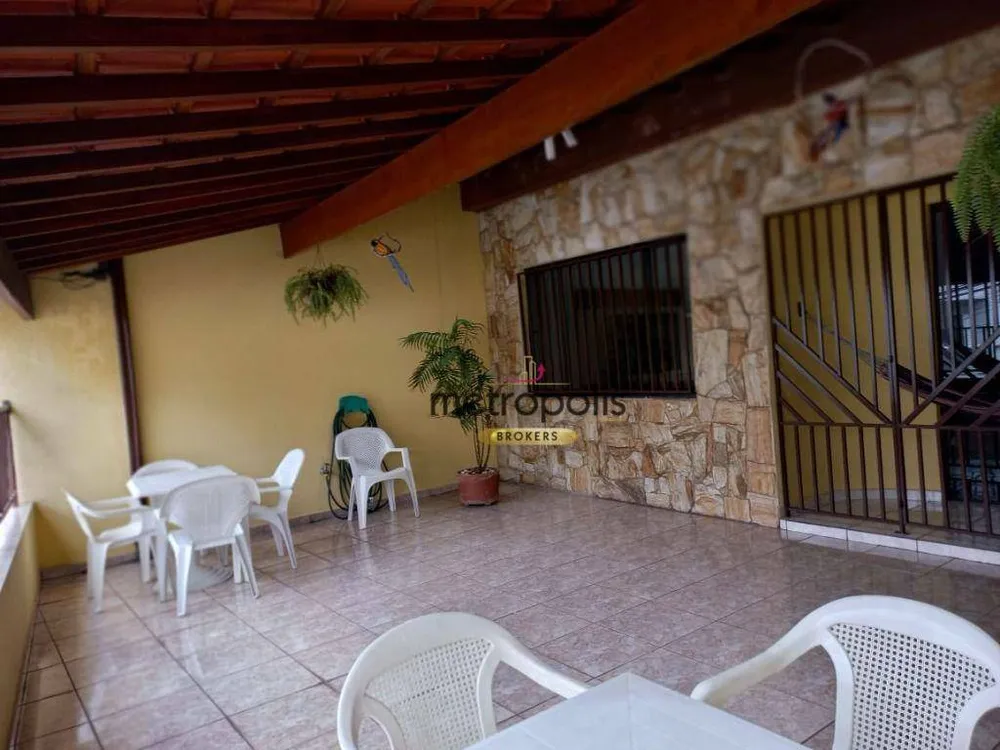 Casa, 3 quartos, 275 m² - Foto 11