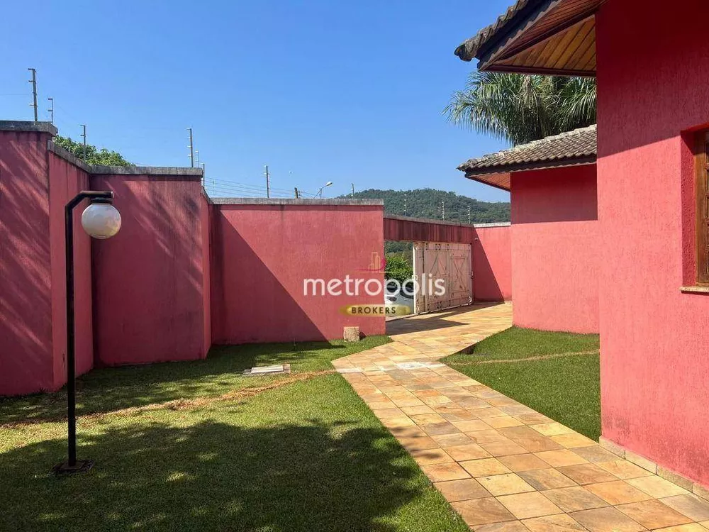 Casa de Condomínio à venda com 4 quartos, 442m² - Foto 3