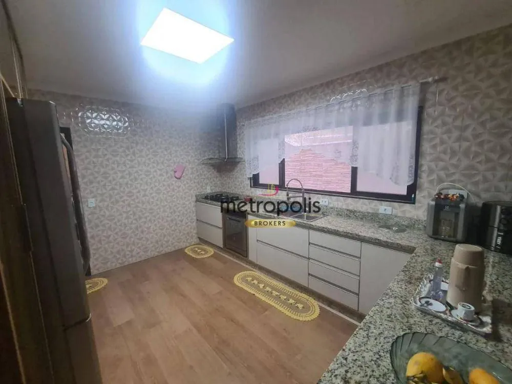 Sobrado, 3 quartos, 243 m² - Foto 3
