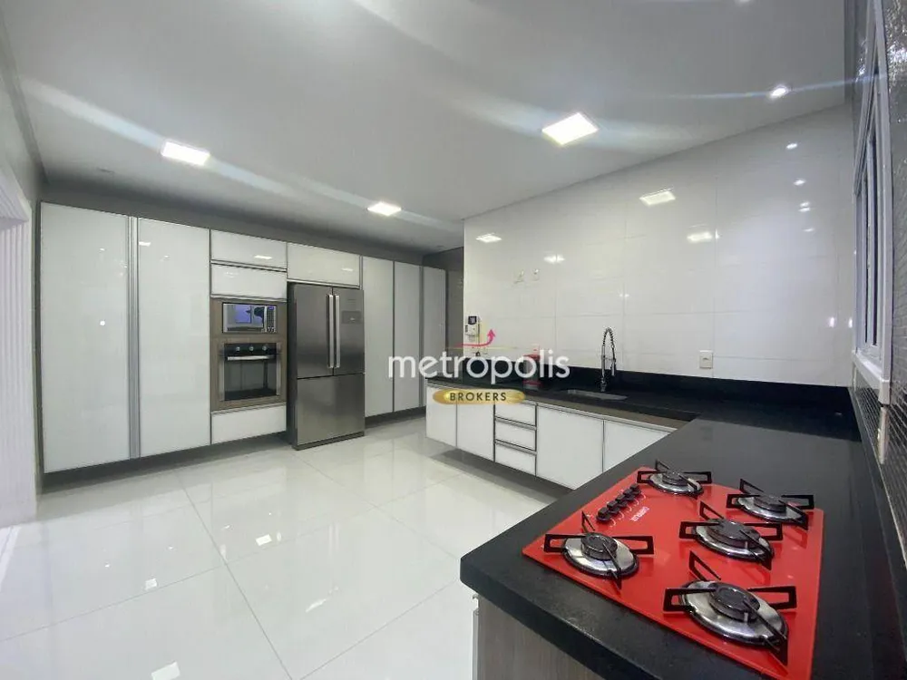 Sobrado, 4 quartos, 630 m² - Foto 2